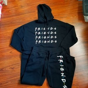 FRIENDS logo lounge set🖤